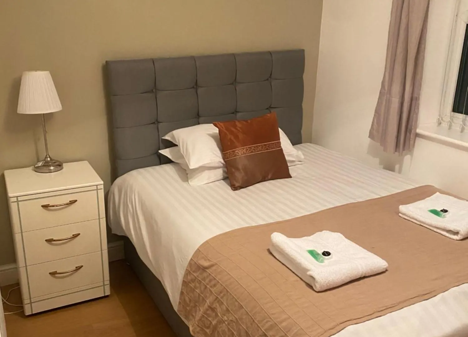 The Clifton Hotel Newcastle  ניוקאסל