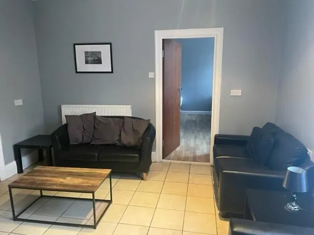 The Clifton Hotel Newcastle 3*, ניוקאסל בריטניה